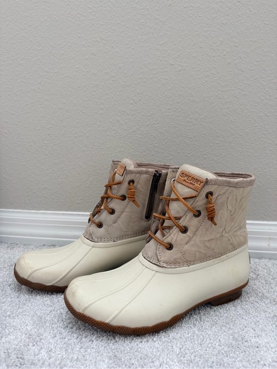 Sperry Shoes - Sperry Cream and Brown Lace-Up Duck Boots, size 9.5